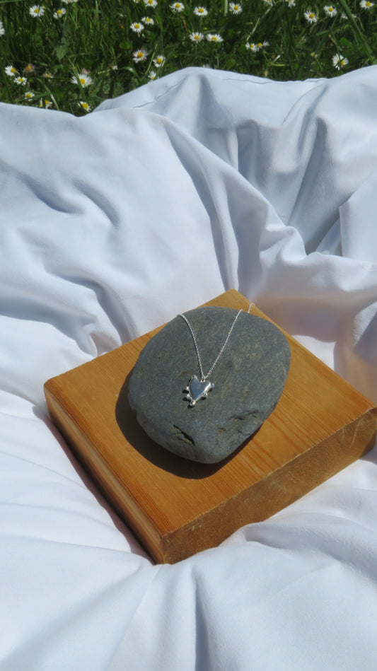 Cutie heart charm necklace